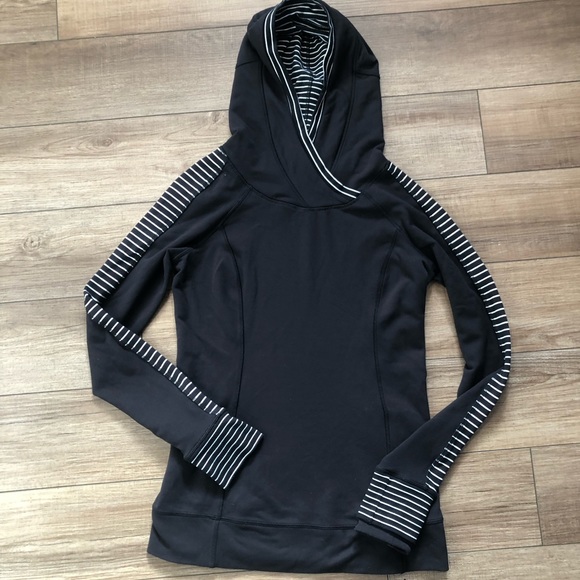 Lululemon Think Fast Hoodie- Black and white Stripe Size 6 - Picture 4 of 5